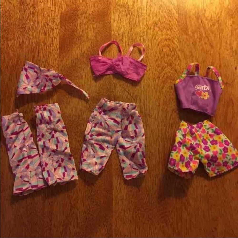 Barbie Outfit Bundle